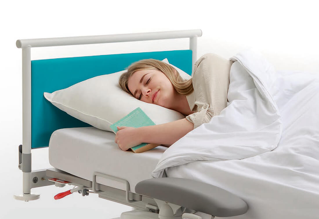 Dream LINE Therapy Chair (Extended Treatments: Dialysis, Chemotherapy, Blood Transfusions)